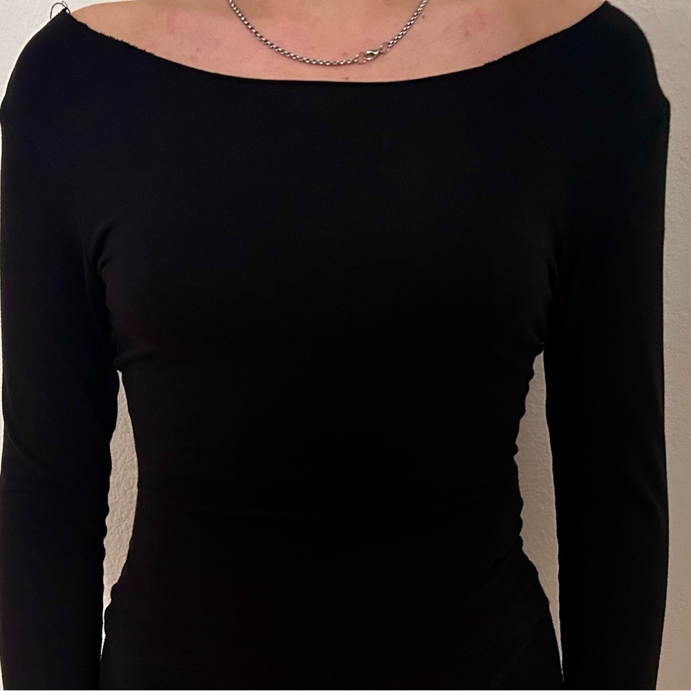 Women’s Bershka Lightly Worn Cut Neckline Black Long Sleeve Top